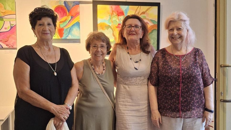 “I colori di una vita vera”: a Morbegno il viaggio artistico di Daniela Lurà