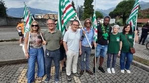 Colico: marcia in memoria di Sylvester, morto sul lavoro nella Monte Piazzo