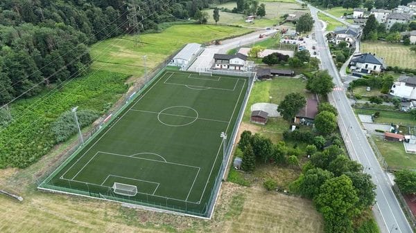 Dazio, inaugurato il nuovo campo sportivo