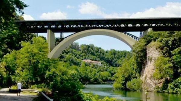 Più di quaranta progetti per il nuovo ponte di Paderno