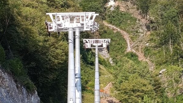 Funivia dei Piani d’Erna ferma: maltempo e manutenzione straordinaria bloccano il servizio