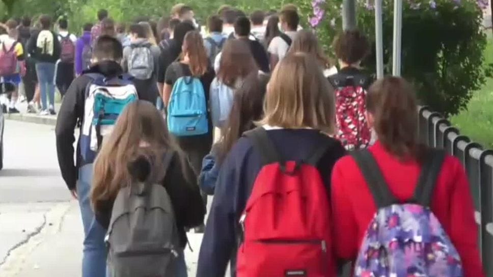 Lecco, oltre 43mila studenti tornano in classe: scuola al via tra cantieri e denatalità