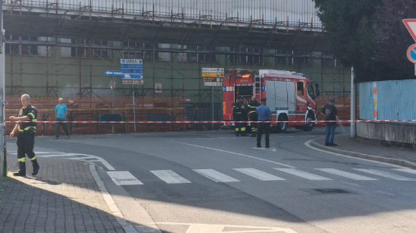 Casatenovo, 18enne investito da un autobus all’uscita da scuola
