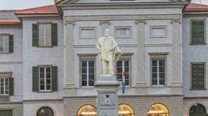 Teatro della Società, le reazioni di opposizione e Valsecchi