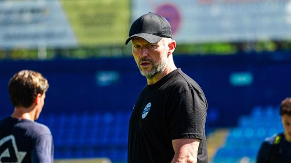 Calcio Lecco, mercato finito: tanti volti nuovi per cambiare marcia