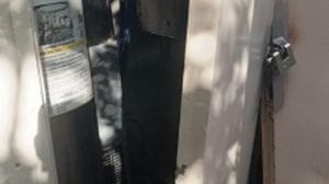 Vandali alla casetta dell’acqua di Monticello: impianto fuori uso