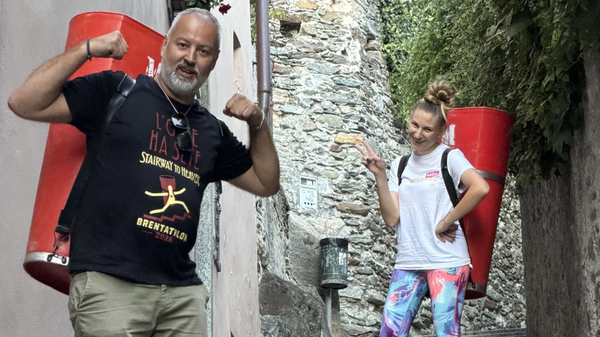 225 scalini con la “brenta” in spalla