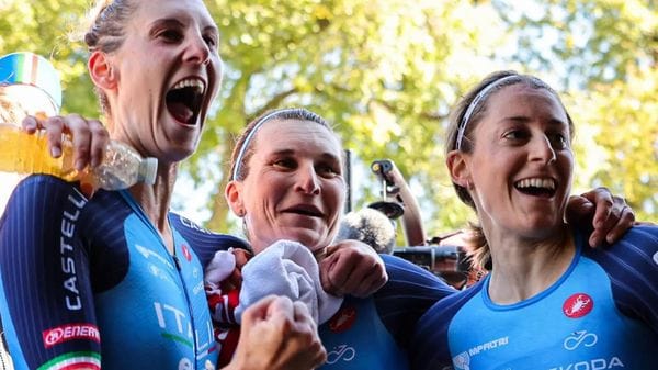 Mondiali di ciclismo, Monica Trinca Colonel fa la storia: è oro nella staffetta mista