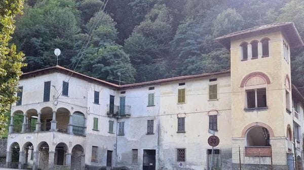 Delebio, la villa di Torrazza resta vuota: i residenti chiedono di salvarla e valorizzarla