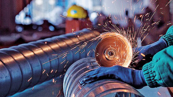 Lecco, metalmeccanica in allarme. Uilm: «Cassa integrazione in crescita, serve una politica industriale»