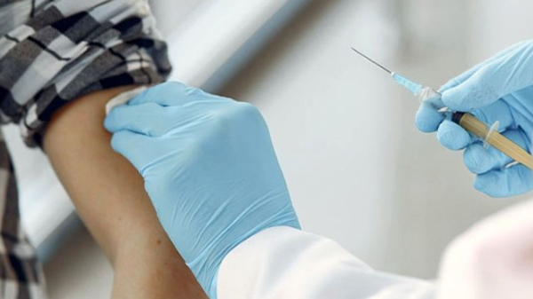 Vaccini antinfluenzali: si parte il primo ottobre con i fragili