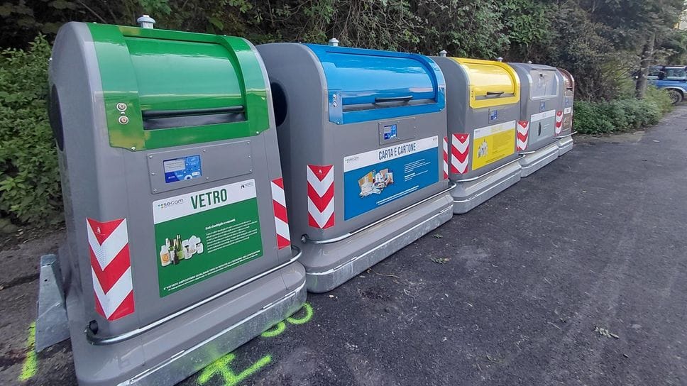 Morbegno cambia la raccolta rifiuti: arrivano i nuovi cassonetti intelligenti