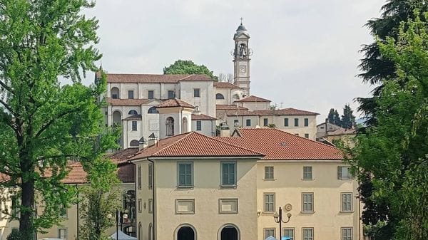 Furti in appartamento a Molteno, nuovi colpi in centro