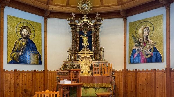 Valdidentro, la chiesetta di Arnoga diventa il luogo del ricordo del Covid