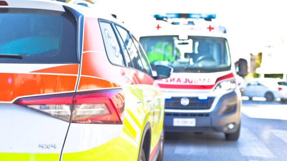 Caduta in scooter a Civo, ferite due ragazze
