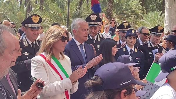 Immagine per italpress-qq9D