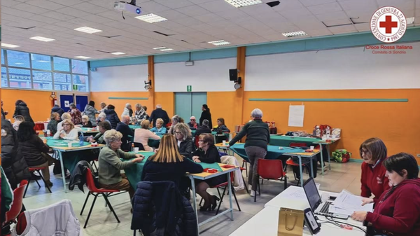 Burraco e beneficenza con la Croce Rossa: torneo e AperiSardo all’oratorio Sacro Cuore di Sondrio