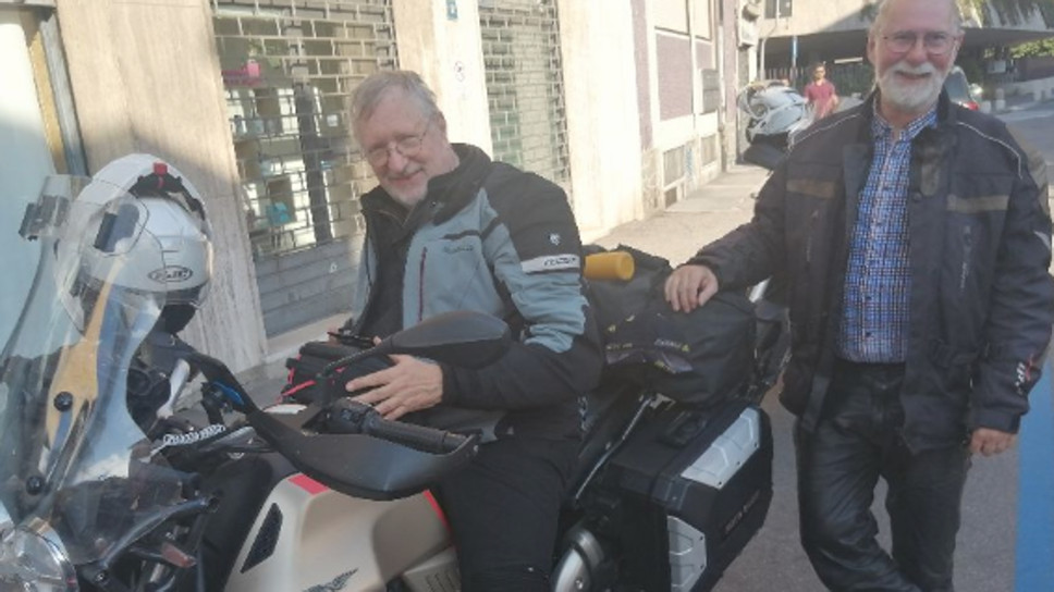 Motoraduno Guzzi, è boom di presenze: tutto esaurito da Lecco alla Valsassina