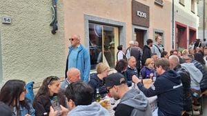 Bormio, 800 metri di tavolata per la pizzoccherata da record
