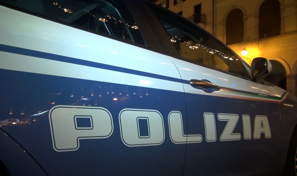 Tirano, oltre un chilo di marijuana in un pacco postale