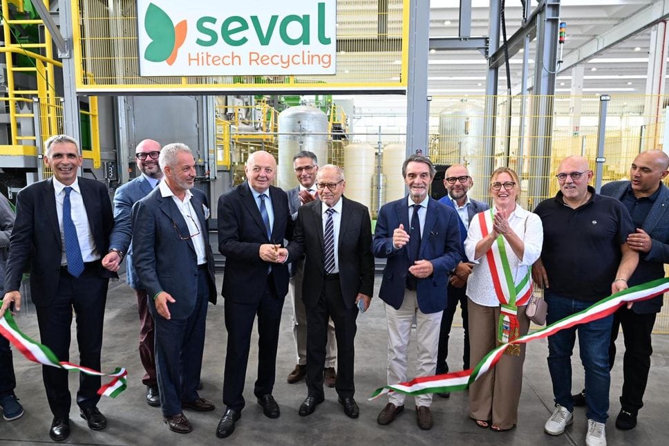 Seval, impianto da 30 milioni per il riciclo delle batterie al litio. «Intervento strategico»