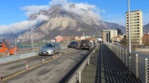 Ponte Kennedy a Lecco, parte il progetto per la terza corsia: stanziati 40mila euro
